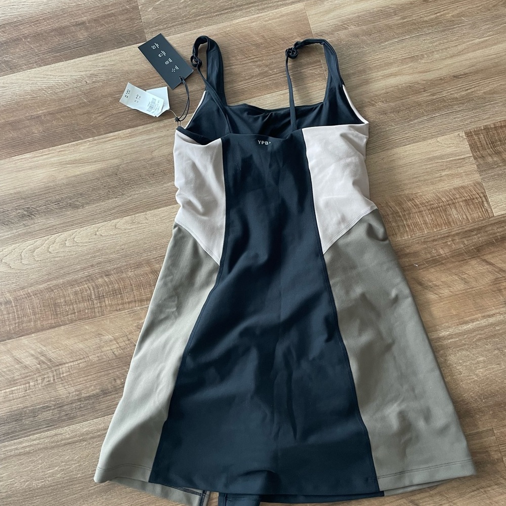 Abercrombie YPB Mini Exercise Dress